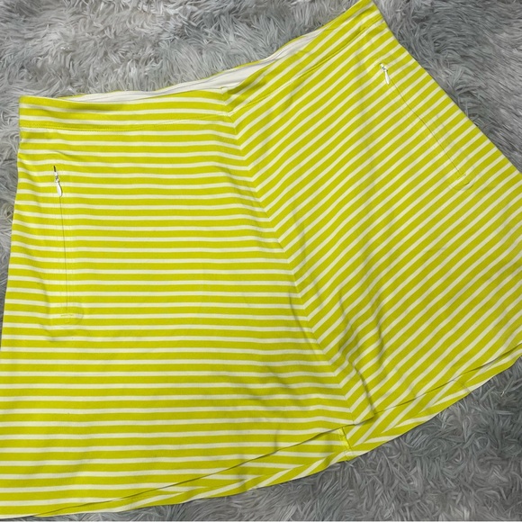 Nike Golf Tour Performance Skort Skirt Dri-Fit Women’s Size L Yellow White - Picture 1 of 6